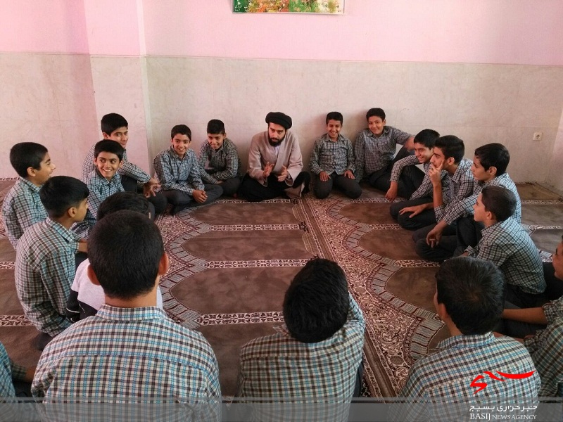 طرح اعتلای بسیج آموزشگاه شهید مفتح خورزوق برخوار