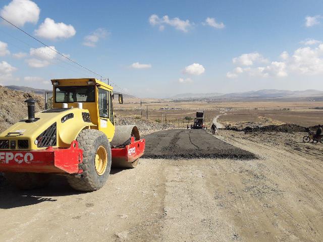 احیاء راه روستایی با استفاده از روکش بتن غلطکی در استان همدان