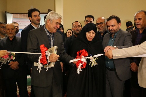 افتتاح نخستین مدرسه خیرساز مجهز به نیروگاه خورشیدی افتتاح نخستین مدرسه خیرساز مجهز به نیروگاه خورشیدی