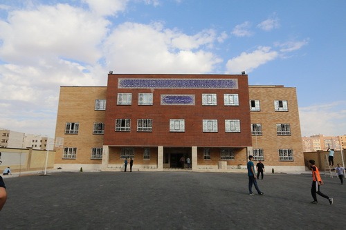 افتتاح نخستین مدرسه خیرساز مجهز به نیروگاه خورشیدی افتتاح نخستین مدرسه خیرساز مجهز به نیروگاه خورشیدی