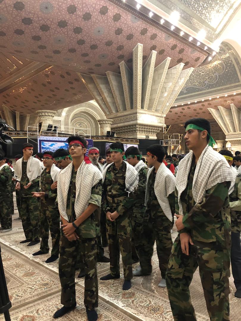تجدید میثاق دانش آموزان بسیجی با آرمان های امام خمینی(ره)