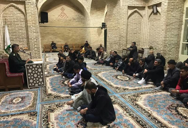 مساجد پایگاه انقلابند