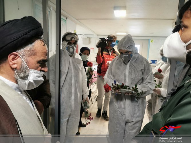 به همت بسیج جامعه پزشکی وبهداری سپاه خمین به همت بسیج جامعه پزشکی وبهداری سپاه خمین