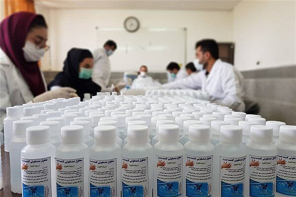 راه اندازی بیش از 30 کارگاه تولید ماسک/تهیه و توزیع 15 هزار لیتر مایع ضدعفونی بین مردم