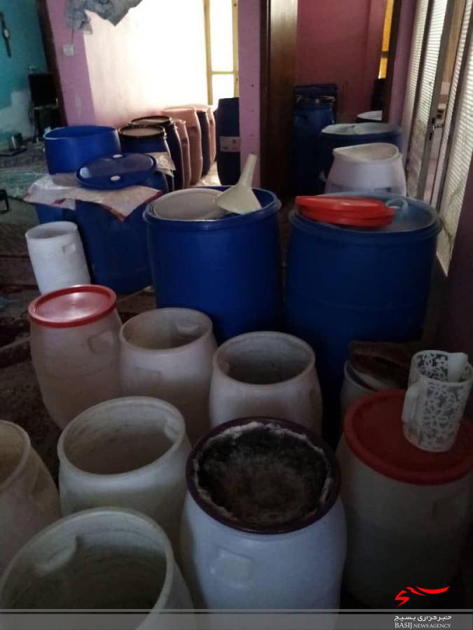 ۵ هزار لیتر الکل و مشروبات الکلی در استان البرز کشف شد