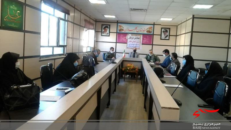 امروز جامعه دانش&zwnj;آموزی مورد هدف دشمن است