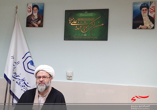شاخصهای قرآنی باید در متن گفتمان مقاومت اسلامی قرار گیرد شاخصهای قرآنی باید در متن گفتمان مقاومت اسلامی قرار گیرد