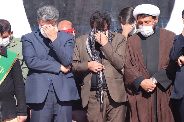 مراسم تدفین پیکر مطهر شهید گمنام در دانشگاه آزاد اسلامی آباده