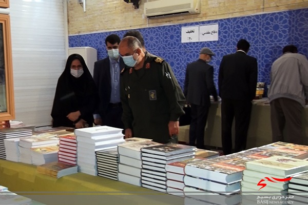 افتتاح نمایشگاه کتاب به مناسبت دهه فجر در بوشهر