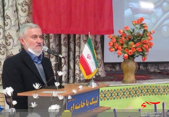 یکی از دستاورد‌های مهم انقلاب، ضریب اقتدار و نفوذ ایران اسلامی در جهان است