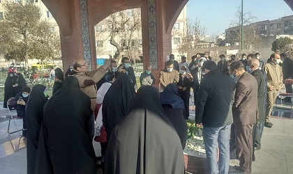 مراسم غبار روبی و عطر افشانی مزار شهدای گمنام محله ۱۷ شهریور
