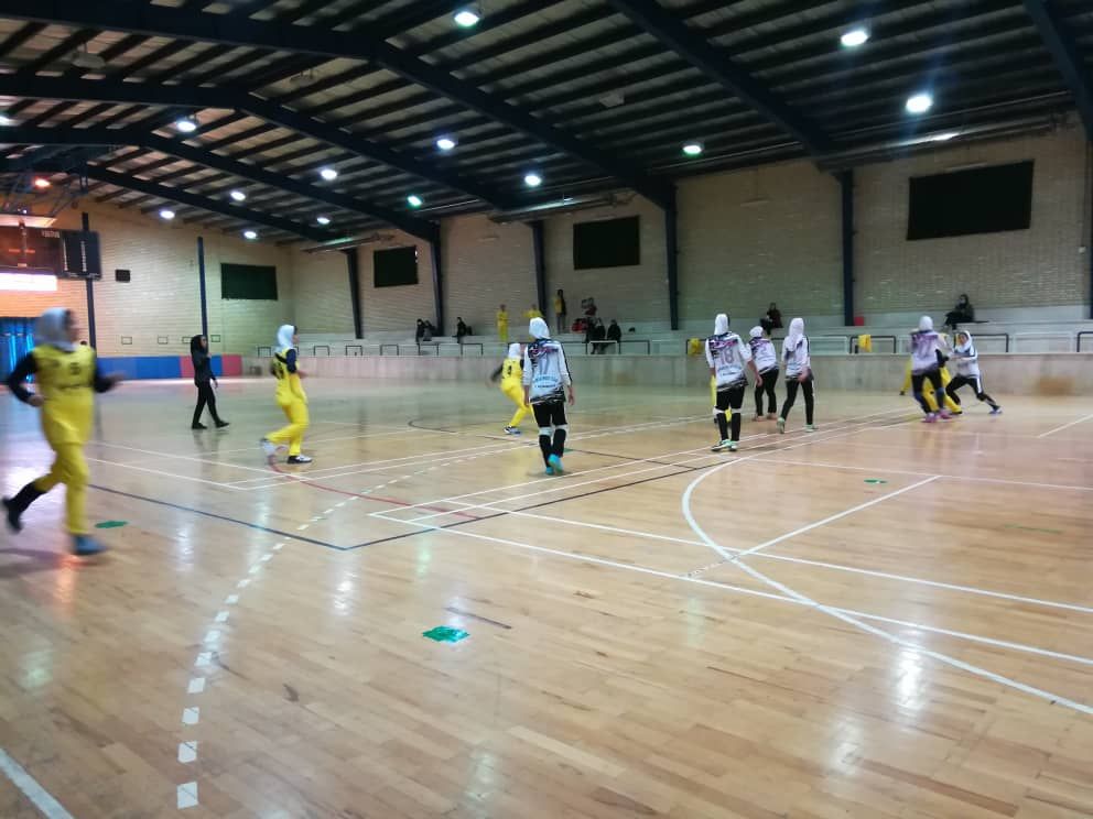 آغاز رقابت‌های لیگ دسته یک هندبال بانوان کشور در شاهرود/نتایج مسابقات در اولین روز