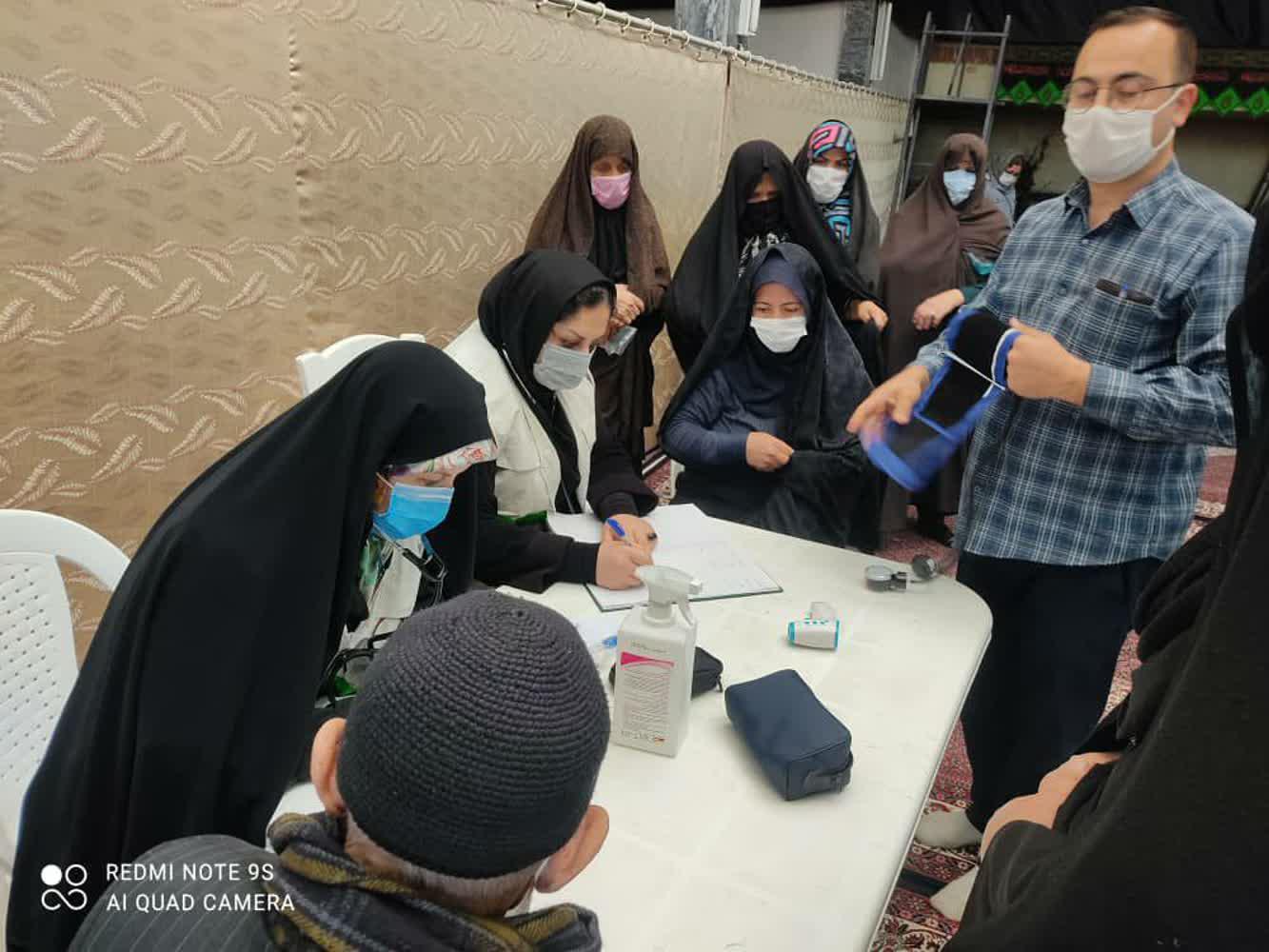 اجرای طرح ویزیت رایگان بسیج جامعه پزشکی در مسجد حضرت موسی بن جعفر(ع)منطقه اسلام آباد زنجان
