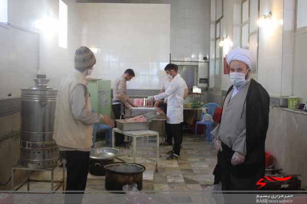 نباید با ارسال عکس، آبروی افراد آسیب دیده از کرونا را لطمه دار کرد