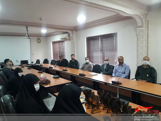 معلمان در تربیت نسلی با تفکرات ضداستکباری وظیفه سنگینی دارند معلمان در تربیت نسلی با تفکرات ضداستکباری وظیفه سنگینی دارند