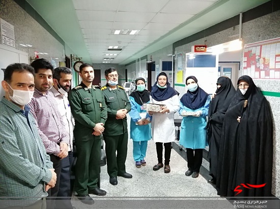 قدردانی از ماماهای بیمارستان امام رضا (ع) در چالوس + تصاویر قدردانی از ماماهای بیمارستان امام رضا (ع) در چالوس + تصاویر