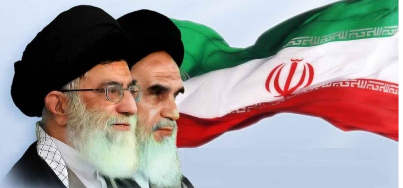 فرازهایی از بیانات حضرت امام خمینی(رض) و رهبر معظم انقلاب درباره سپاه پاسداران انقلاب اسلامی