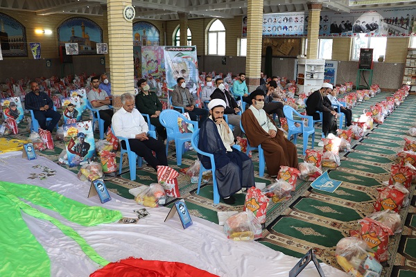 رزمایش بزرگ کمک مومنانه و مواسات در شهرستان شازند