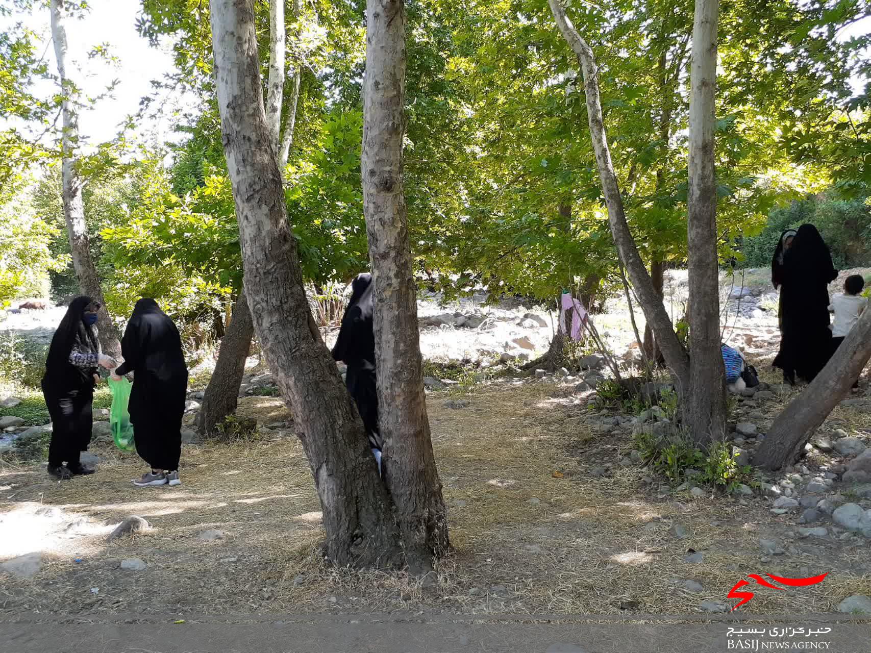 برگزاری اردوی جهادی یک روزه پاکسازی محیط زیست در شهرستان طارم