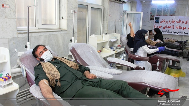 آغاز مرحله چهارم رزمایش کمک مومنانه شهرستان ایجرود با «اهدای خون»+تصاویر