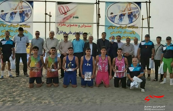 عباس‌آباد،قهرمان مسابقات والیبال ساحلی بسیج مازندران+ تصاویر