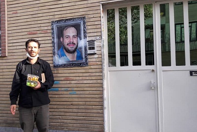 توزیع بسته ارزاق و بسته ضدعفونی بین افراد بی بضاعت