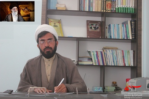 سجاياي اخلاقي امام موسي کاظم(ع)، چنان آشکار بود که شيعه و سني به آن اعتراف مي کنند.