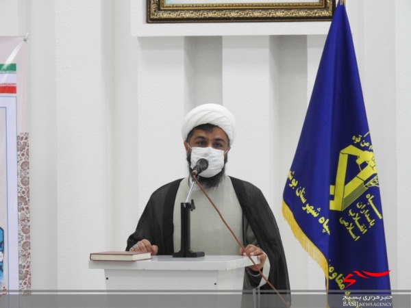 بصیرت بخشی در جامعه شاخصه اصلی بسیج است