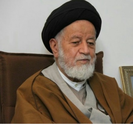 حلقه&zwnj;های صالحین از برکات انقلاب است که آینده ساز، آدم ساز و انسان ساز است