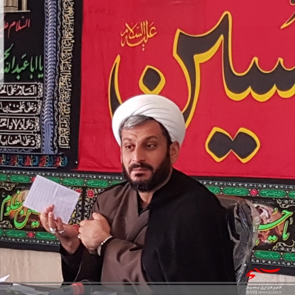 فلسفه اصلی قیام سیدالشهدا (ع) حرکت به سوی نور بود