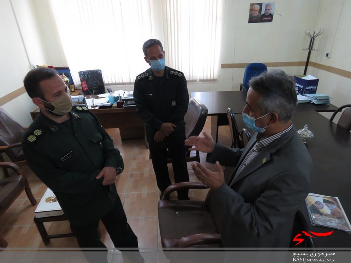 قدردانی فرمانده سپاه زرندیه از کادر درمان شهرستان به مناسبت فرا رسیدن روز پزشک