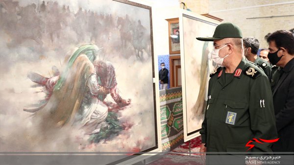 نمایشگاه نقاشی عاشورایی رستاخیز در بوشهر افتتاح شد/ عاشورا یکی از عناصر تأثیرگذار فرهنگ اسلامی است