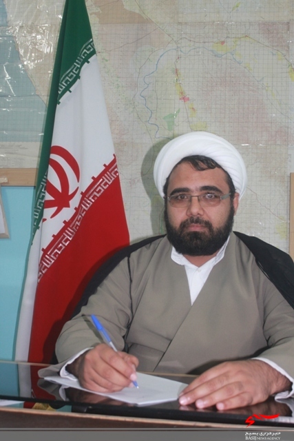 هفته دفاع مقدس، برگرفته از مکتب عاشورایی رزمندگان است