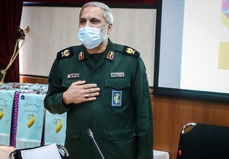 بازدید سردار یزدی از بیمارستان سینا به مناسبت روز پزشک