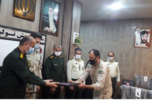 دیدار فرماندهان انتظامی گناوه با مسئولان سپاه انصار الحسین (ع)