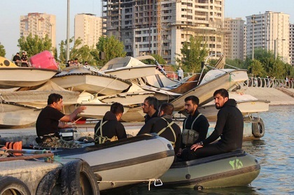 برگزاري رزمايش والفجر 8 در درياچه خليج فارس