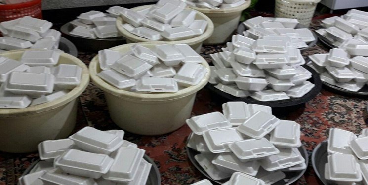 توزیع بیش از ۲ هزار پرس غذای گرم در شاهرود