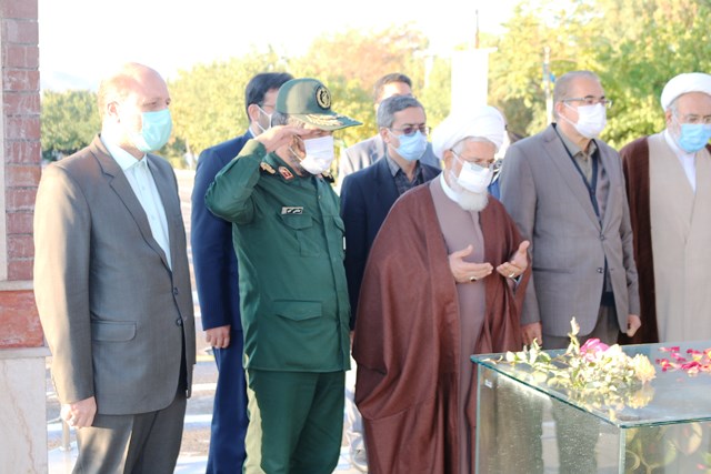 برگزاری مراسم صبحگاه مشترک نیروی انتظامی در زنجان به روایت تصویر