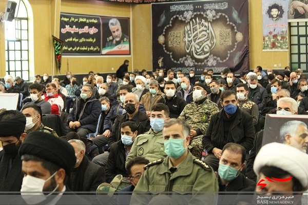 مکتب سلیمانی، الگوی جوانان در گام دوم انقلاب شود