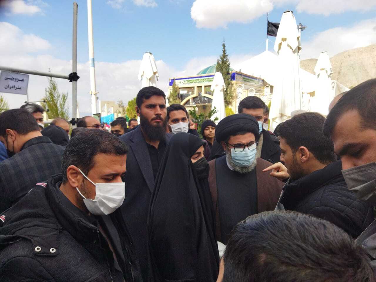 حضور خانواده حاج قاسم در گلزار شهدای کرمان