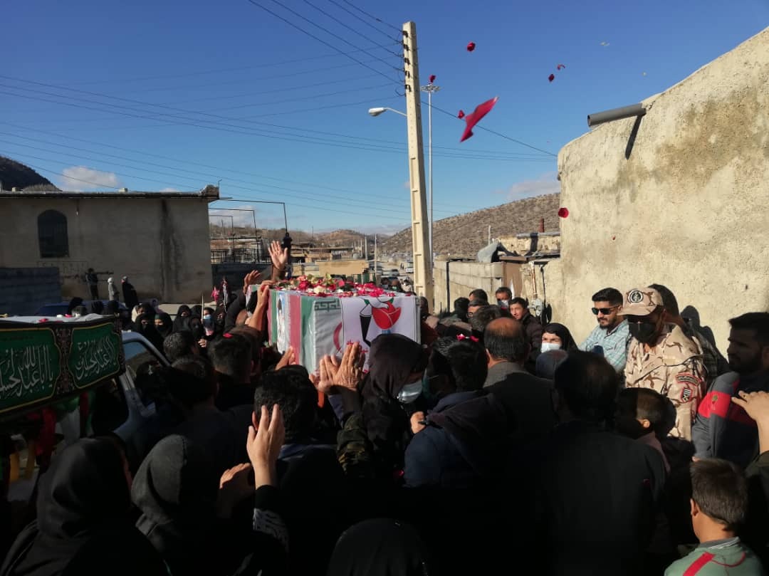 وداع با پیکر شهید عادل نژاد در سپاه عشایر استان و مارگون