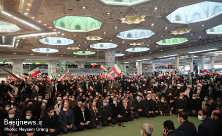 حاج قاسم یک مکتب است که با ترور و موشک از بین نمی‌رود