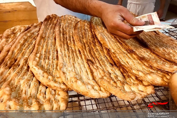 ۶۰ هزار تومان سهمیه نان به صورت ماهانه برای هر شهروند اردبیلی پرداخت می‌شود