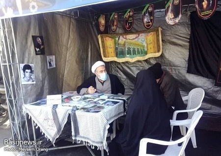 برپایی غرفه عفاف و حجاب توسط پایگاه شهید لشگری