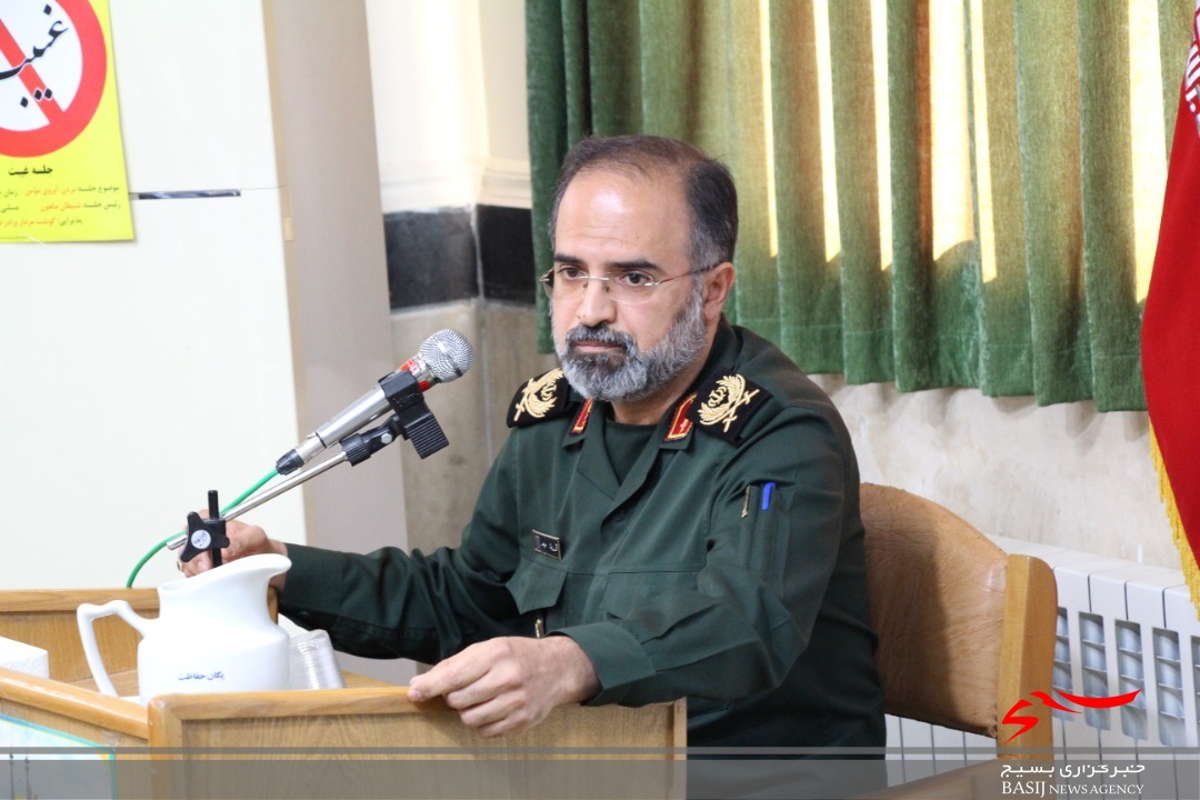 فرمانده جدید یگان حفاظت شخصیت&zwnj;های سپاه استان قم معرفی شد