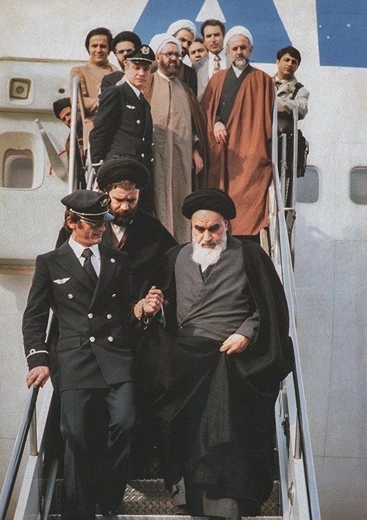 روزی که امام خمینی به وطن آمد