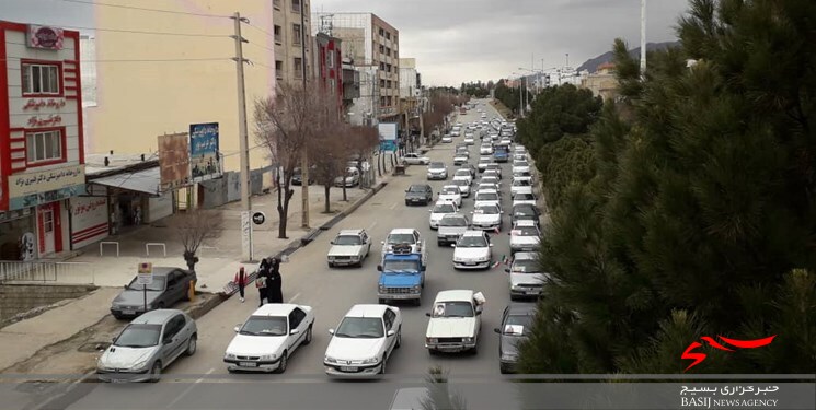 ۲۲ بهمن تماشایی در کهگیلویه و بویراحمد/ شکوه افتخار با رژه موتوری و خودرویی به نمایش گذاشته شد