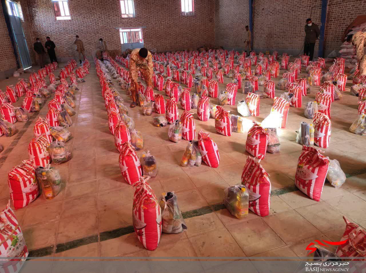 850 بسته کمک معیشتی به مردم نیازمند در قالب طرح شهید سیمانی توزیع گردید.