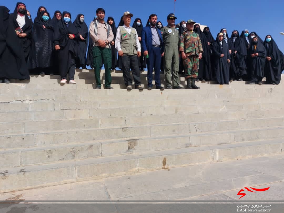 گزارش تصویری / اردوی راهیان نور ۱۳۰ مربی خواهر طرح شهید بهنام محمدی بسیج دانش آموزی کهگیلویه و بویراحمد