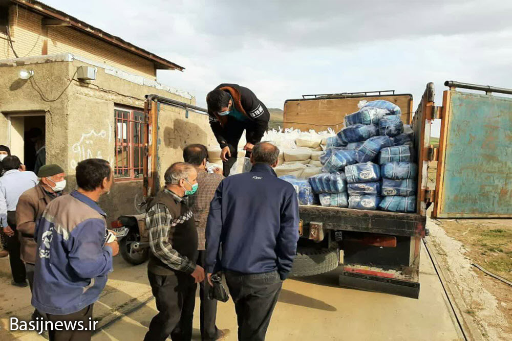توزیع ۵ تن برنج تنظیم بازار شهر آجین